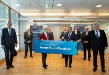 Branchenübergreifendes Strategiegespräch mit nordrhein-westfälischen Unternehmern und Vorstandsvorsitzenden über klimaneutrale Transformation der Industrie